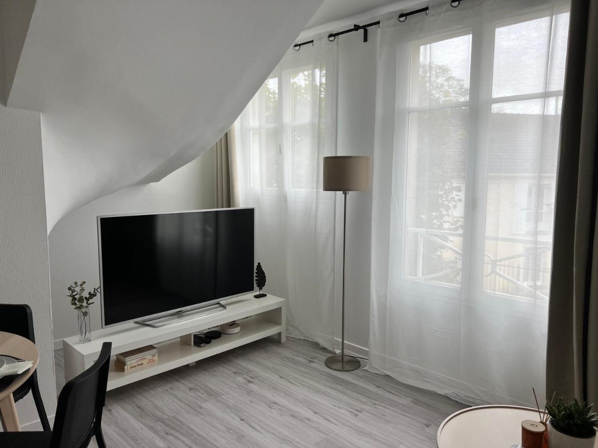 达马尔坦昂戈埃勒Appart Cosy Cdg Paris Parc Expo Asterix公寓 外观 照片